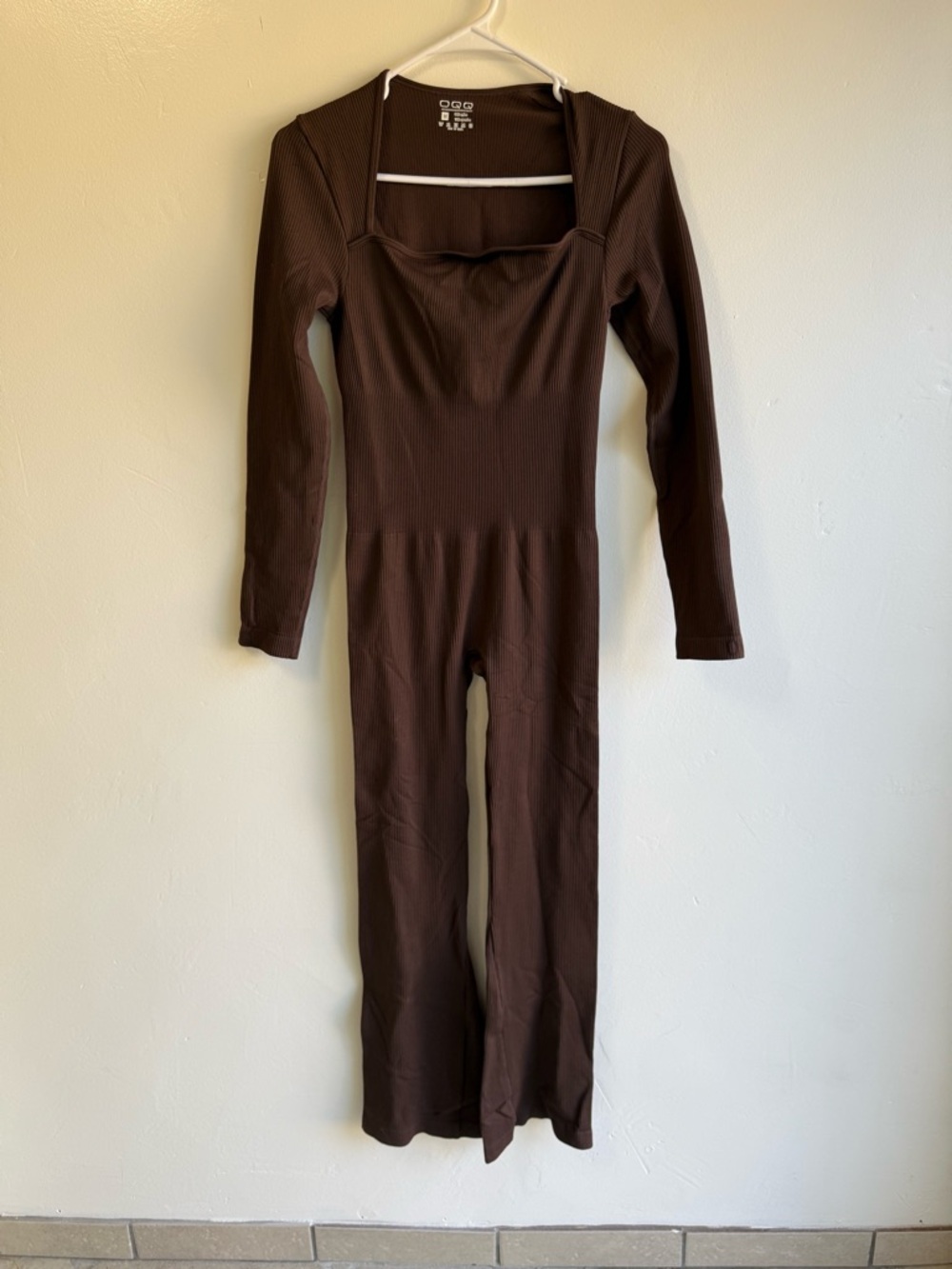 OQQ Brown Square Neck Long Sleeve Bell Bottom Athletic Jumpsuit size Medium